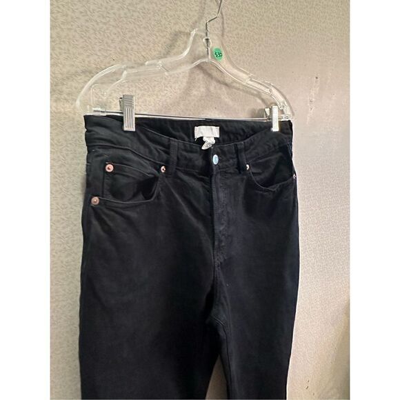 H&M like new jeans - Picture 2 of 6